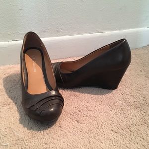 Chinese Laundry Brown Wedge Shoes 8.5